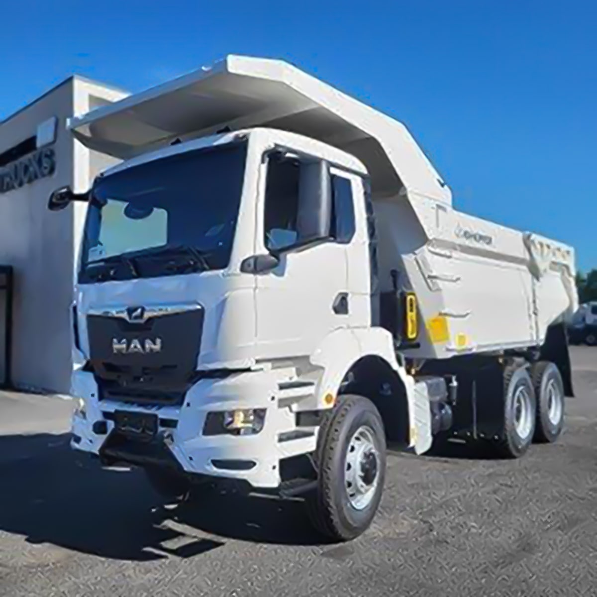Camion benne MAN TGS 40.480 BB CH 6×6