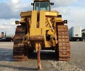 Caterpillar-Cat-D10L-bulldozer 4