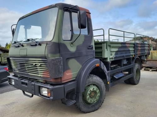 Ex-Army-Mercedes-1017-4x4-2