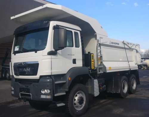 Camion benne MAN 6x6_3