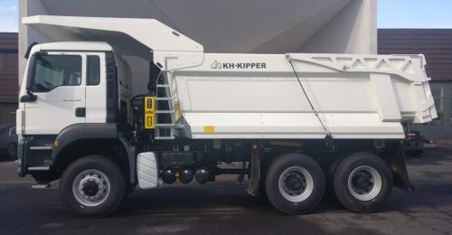 Camion benne MAN 6x6_2