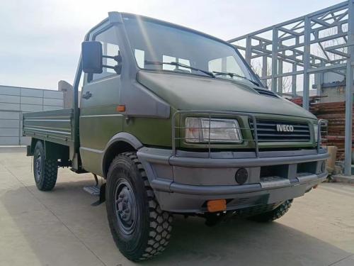 Iveco-NJ2045-4x4 3