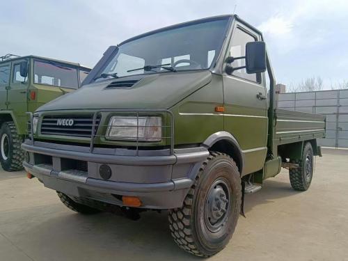 Iveco-NJ2045-4x4 4