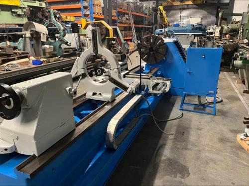 Machine-outil tour-parallele 3
