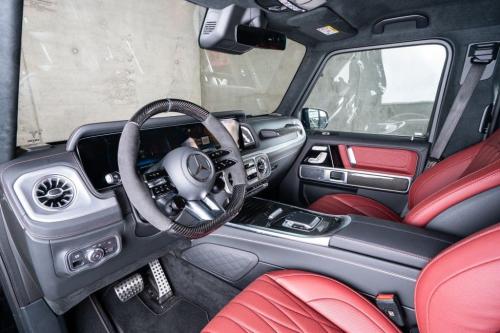 Mercedes-Benz-G-63-AMG-12