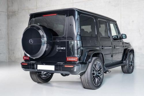 Mercedes-Benz-G-63-AMG-7