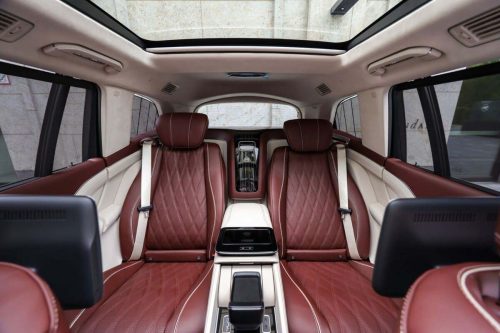 Mercedes-Benz-GLS-600-Maybach-12