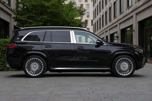Mercedes-Benz-GLS-600-Maybach-3
