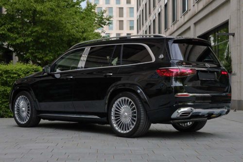 Mercedes-Benz-GLS-600-Maybach-6