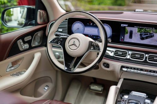 Mercedes-Benz-GLS-600-Maybach-9