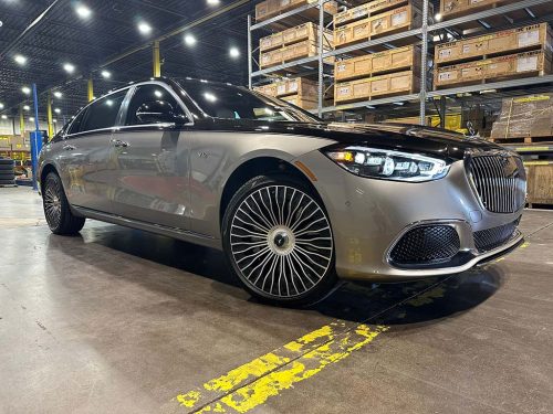Mercedes-Maybach-S680-2025-10