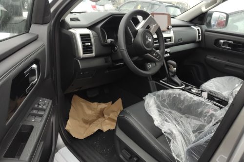 Mitsubishi-L200-2.4L-Turbo-Diesel-Double-Cabine-GLS-Automatique-3