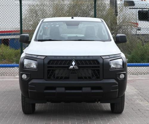 Mitsubishi-L200-DC-GL-2.4l-Diesel-base-3