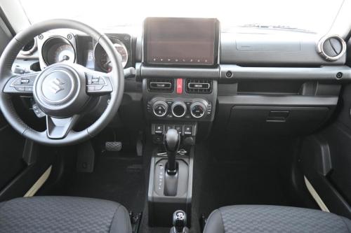 Suzuki-JIMNY-1.5-AT-GLX-4x4-2025-4