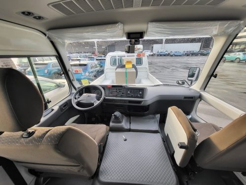 Toyota-Coaster-4.2L-Diesel-30-places-7