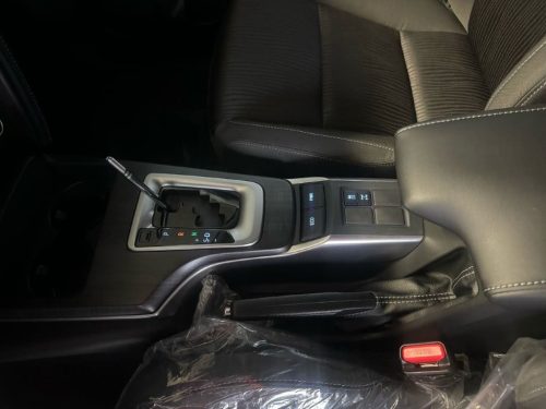 Toyota-Fortuner-2.4L-Diesel-Comfort-Automatique-4x4-2025-8