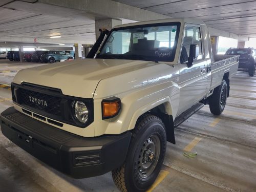 Toyota-HZJ79-4.2L-Diesel-Simple-Cabine-1