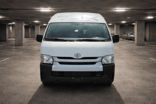 Toyota-HiAce-Toit-Haut-6