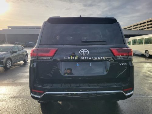 Toyota-LC300-VXR-V6-3.3L-Bi-Turbo-Diesel-Automatique-7-places-2026-6