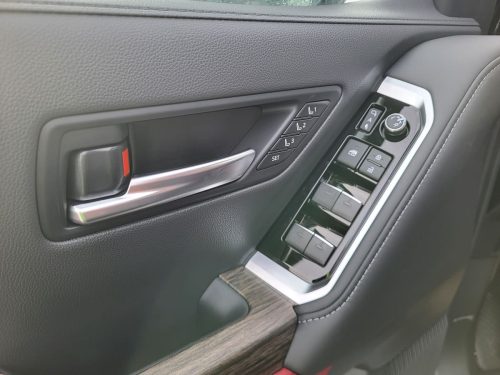 Toyota-LC300-VXR-V6-3.3L-Bi-Turbo-Diesel-Automatique-7-places-2026-9