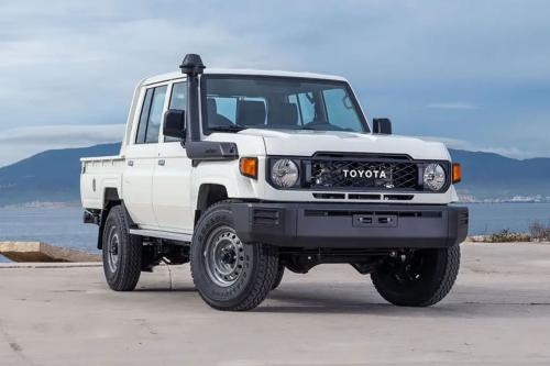 Toyota-Land-Cruiser-HZJ-79-DC-Pick-up-4.2-diesel-1