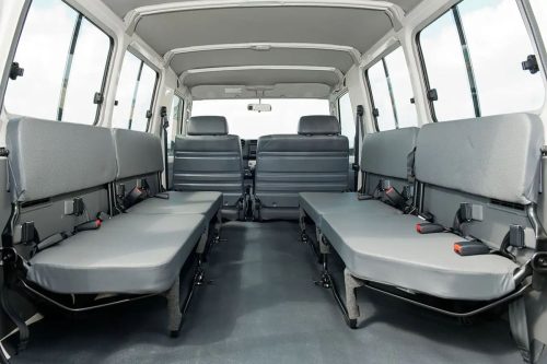 Toyota-Land-Cruiser-HZJ78-4.2l-diesel-5 (1)