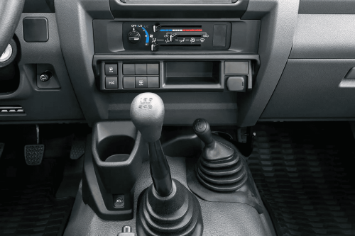 Toyota-Land-Cruiser-HZJ78-4.2l-diesel-6