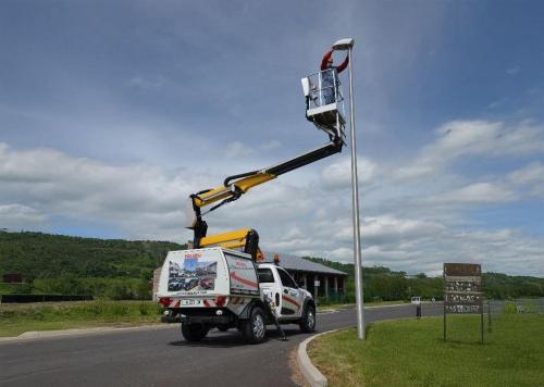 pick-up-aerial-platform-nacelle-elevatrice-1